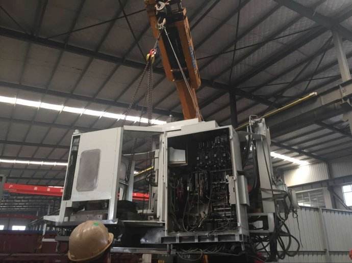 面對(duì)一些非正常氣侯情況該如何保障設(shè)備搬運(yùn)時(shí)裝卸作業(yè)安全？