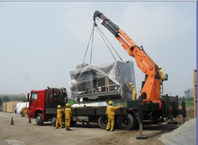 大型設(shè)備搬運中常用的集裝箱起重機你了解嗎？